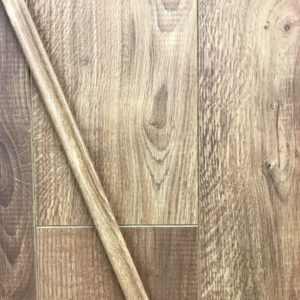 Lifestyle Chelsea Extra Sunset Oak 8mm Laminate Flooring | Artisan Flooring