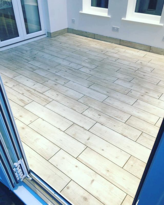 wood effect floor tiles