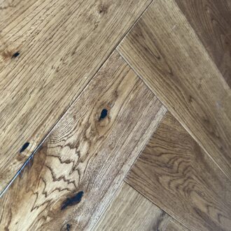 Artisan Heritage Oak Brushed UV Lacquered Herringbone 14/3x125x600mm Engineered Wood Flooring